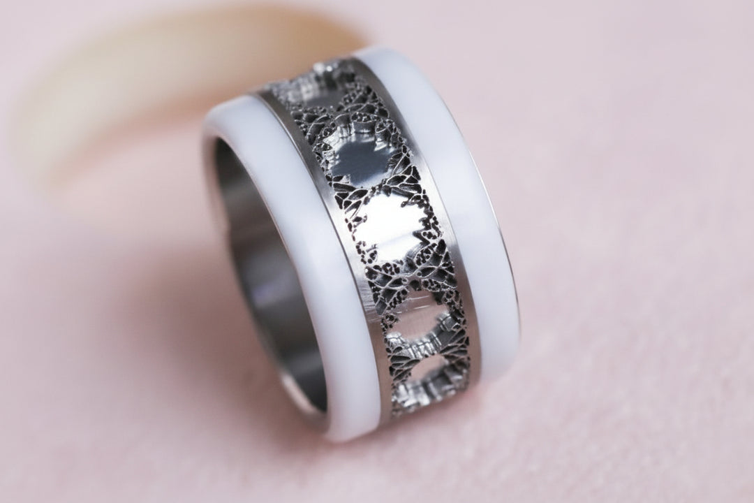 Anneau (addon) en acier découpé, Stéphanie