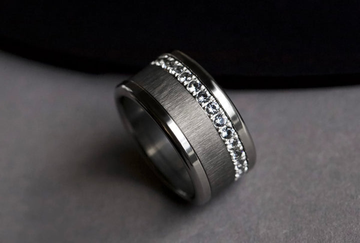 Innenring (2/3 Addon) aus anthrazitfarbenem geknittertem Edelstahl für den auswechselbaren moor Ringe