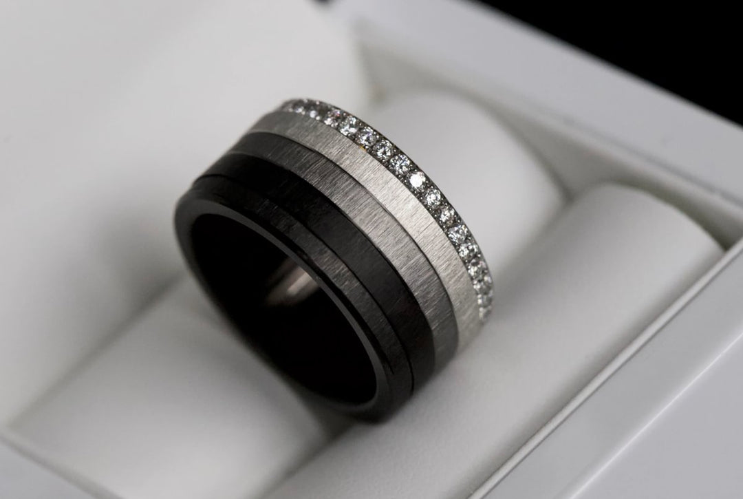 Inner ring (medium addon) in anthracite wrinkled steel for interchangeable mood ring