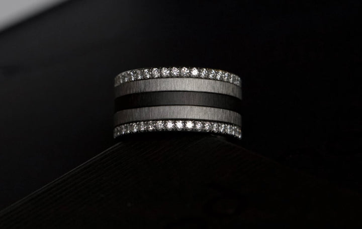 Inner ring (medium addon) in anthracite wrinkled steel for interchangeable mood ring