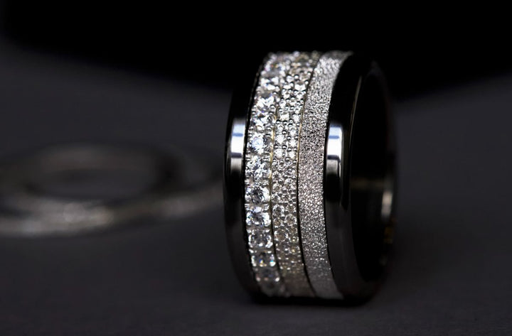 ❄️ Anneau (medium) en argent Trésor entièrement serti de zircons pour bague mood interchangeable