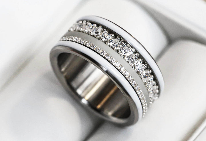 💍🤍 Inner ring (medium addon) "Aurheart" in 925 silver set with white zircons