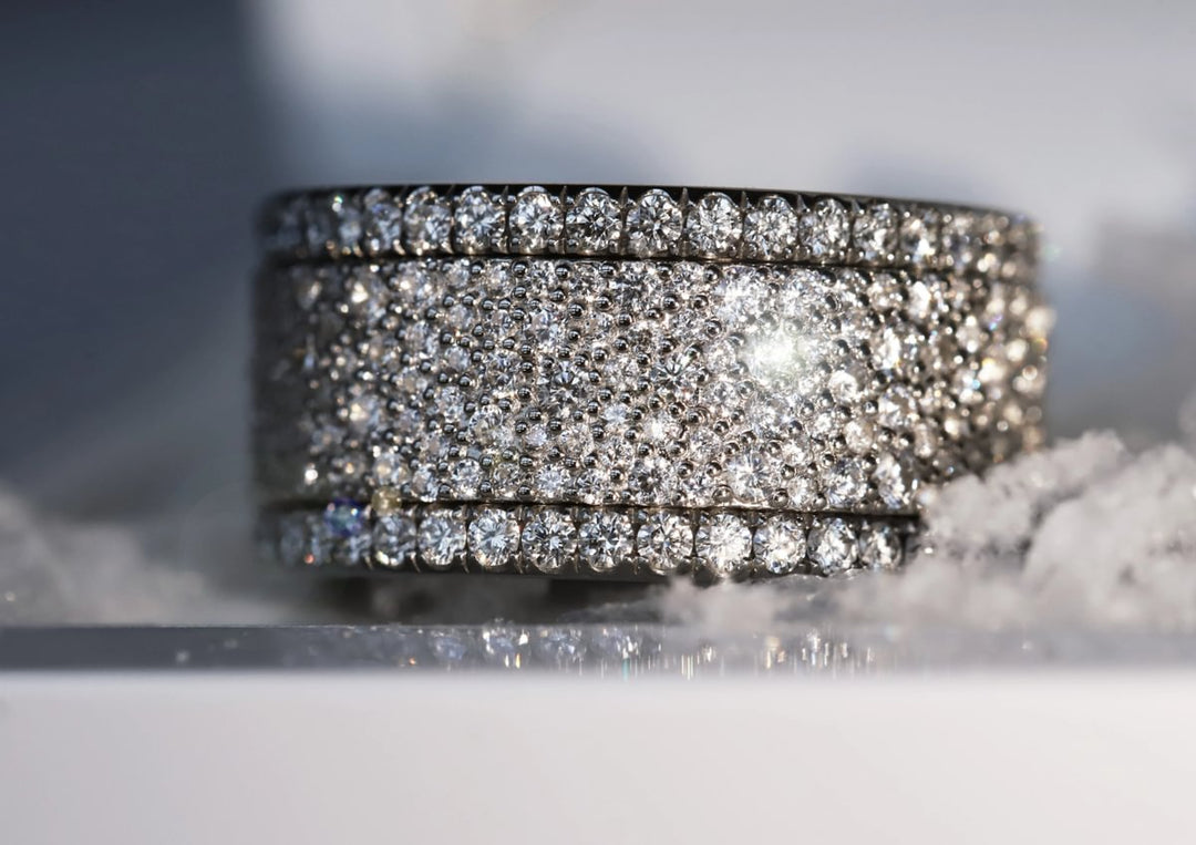 ❄️ Anneau (addon ou deux tiers) en argent Trésor entièrement serti de zircons pour bague mood interchangeable