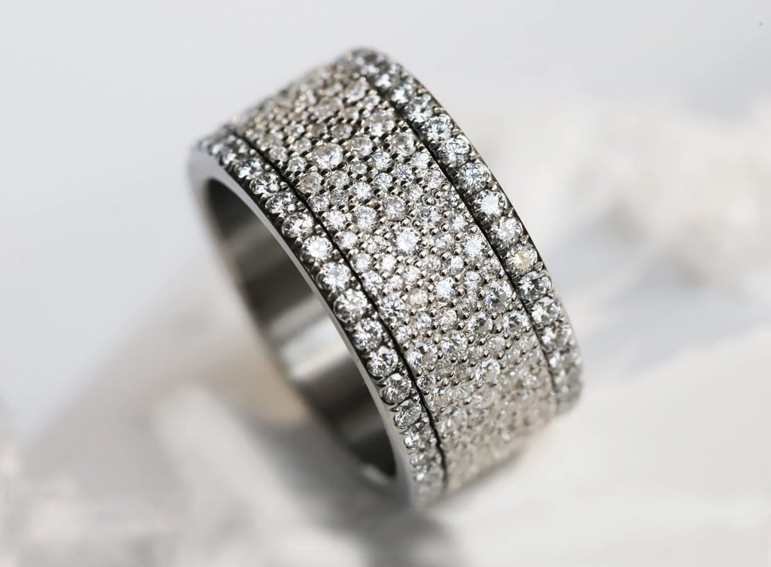 ❄️ Anneau (addon ou deux tiers) en argent Trésor entièrement serti de zircons pour bague mood interchangeable