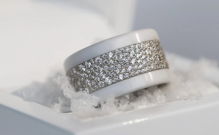 ❄️ Anneau (addon ou deux tiers) en argent Trésor entièrement serti de zircons pour bague mood interchangeable