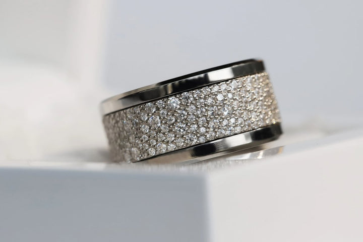 ❄️ Anneau (addon ou deux tiers) en argent Trésor entièrement serti de zircons pour bague mood interchangeable