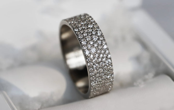 ❄️ Anneau (addon ou deux tiers) en argent Trésor entièrement serti de zircons pour bague mood interchangeable