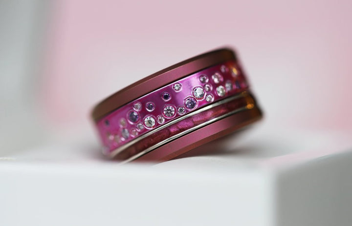 Innenring (2/3 Addon) „Willow Galaxie“ aus Silber in Fuchsia mit Zirkonia Steinen – für deinen mood Ring