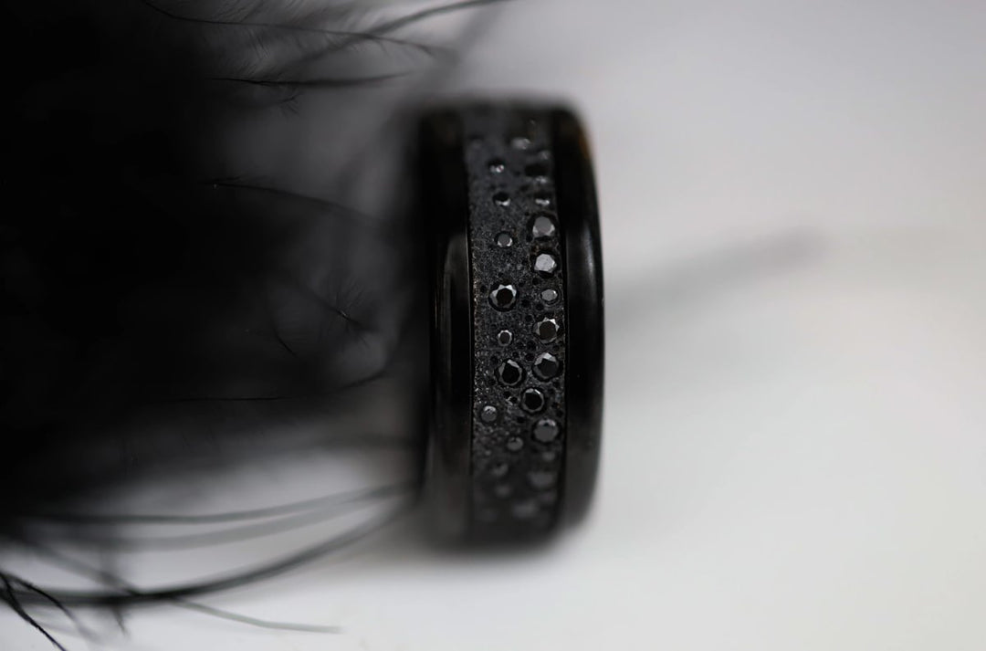 Anneau (deux tiers) "Willow Black" en argent glitter noir serti de zircons noirs pour bague mood interchangeable