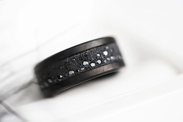 Anneau (deux tiers) "Willow Black" en argent glitter noir serti de zircons noirs pour bague mood interchangeable