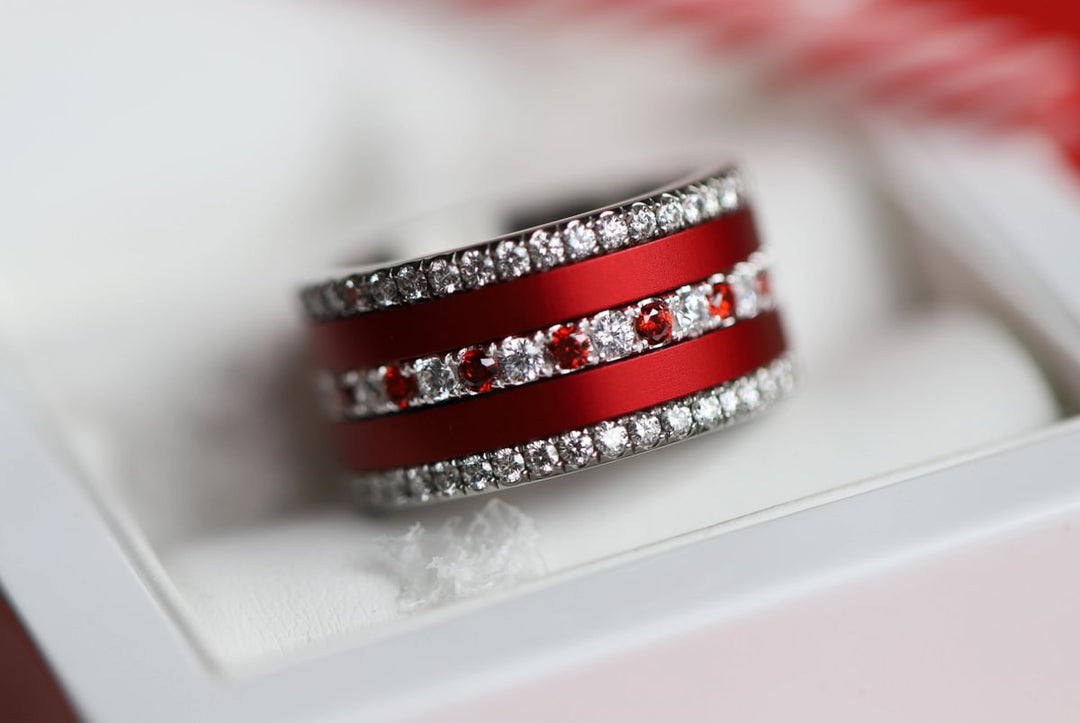 💍 Anneau (addon medium) "Aura Sucre d’orge" en argent 925 serti de zircons rouges et blancs