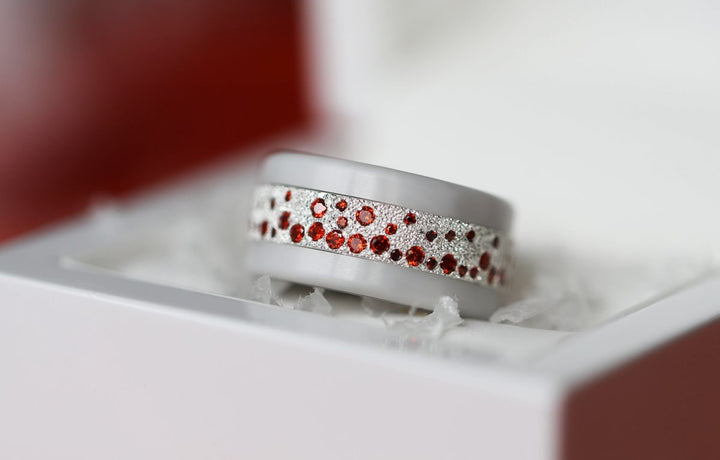 Anneau (deux tiers) "Willow Sucre d’orge" en argent glitter serti de zircons rouges et blancs pour bague mood interchangeable