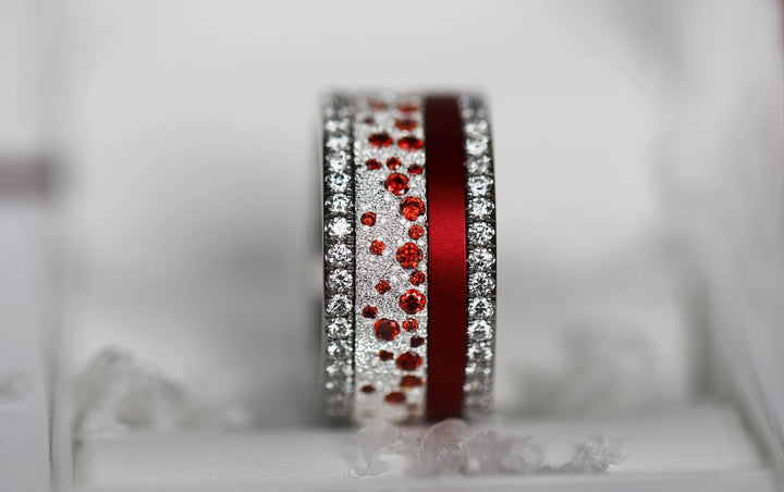 Anneau (deux tiers) "Willow Sucre d’orge" en argent glitter serti de zircons rouges et blancs pour bague mood interchangeable