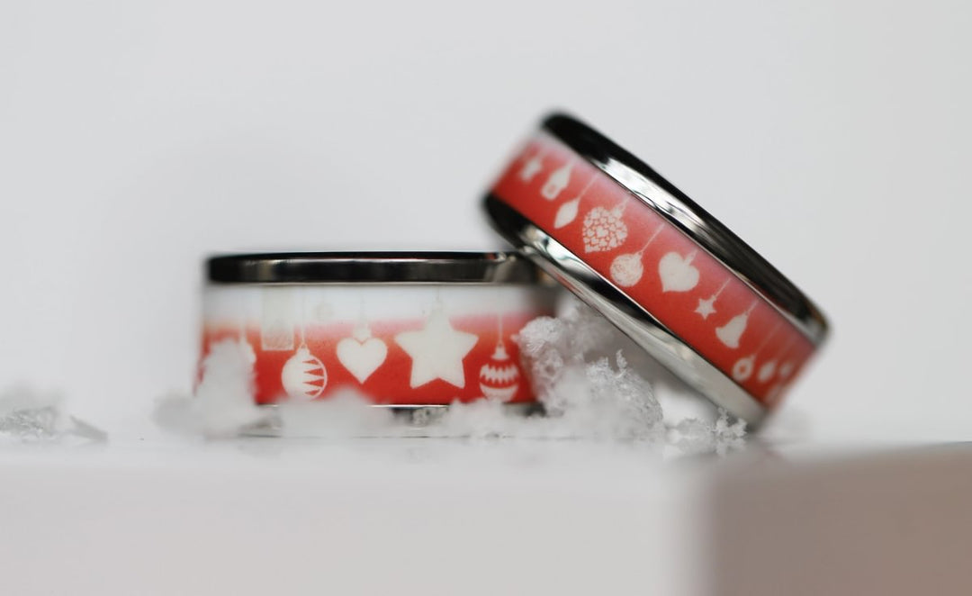 21 🎁 Anneau (addon ou deux tiers) "Confettis d'hiver" en polymère rouge - blanc sablé