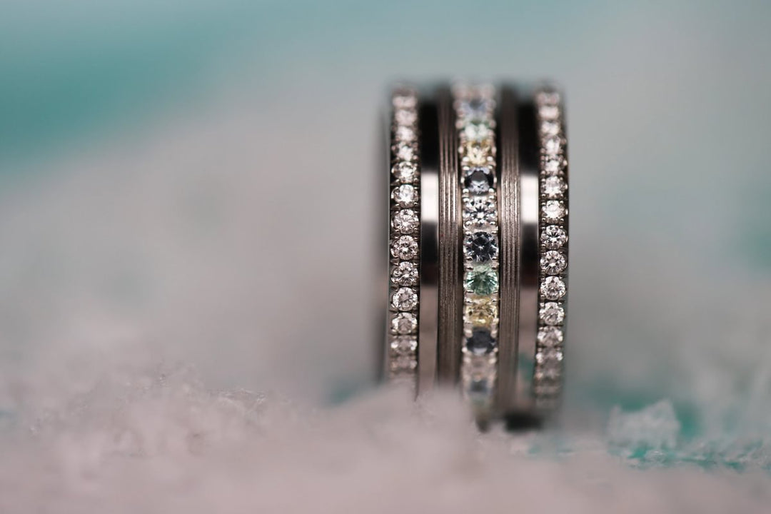 Innenring (Medium Addon) "Aura Engel" Aura Light grey aus 925er Silber mit Zirkonia Steine besetzt