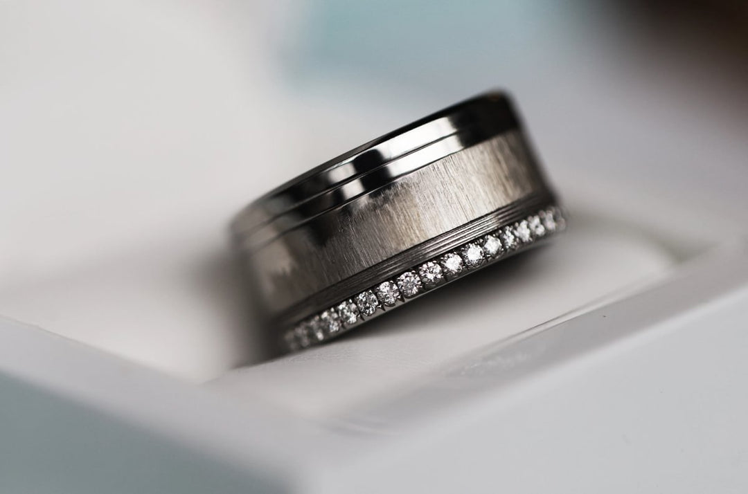 15 🎁 Anneau (deux tiers) "Souffle Sacré" en acier