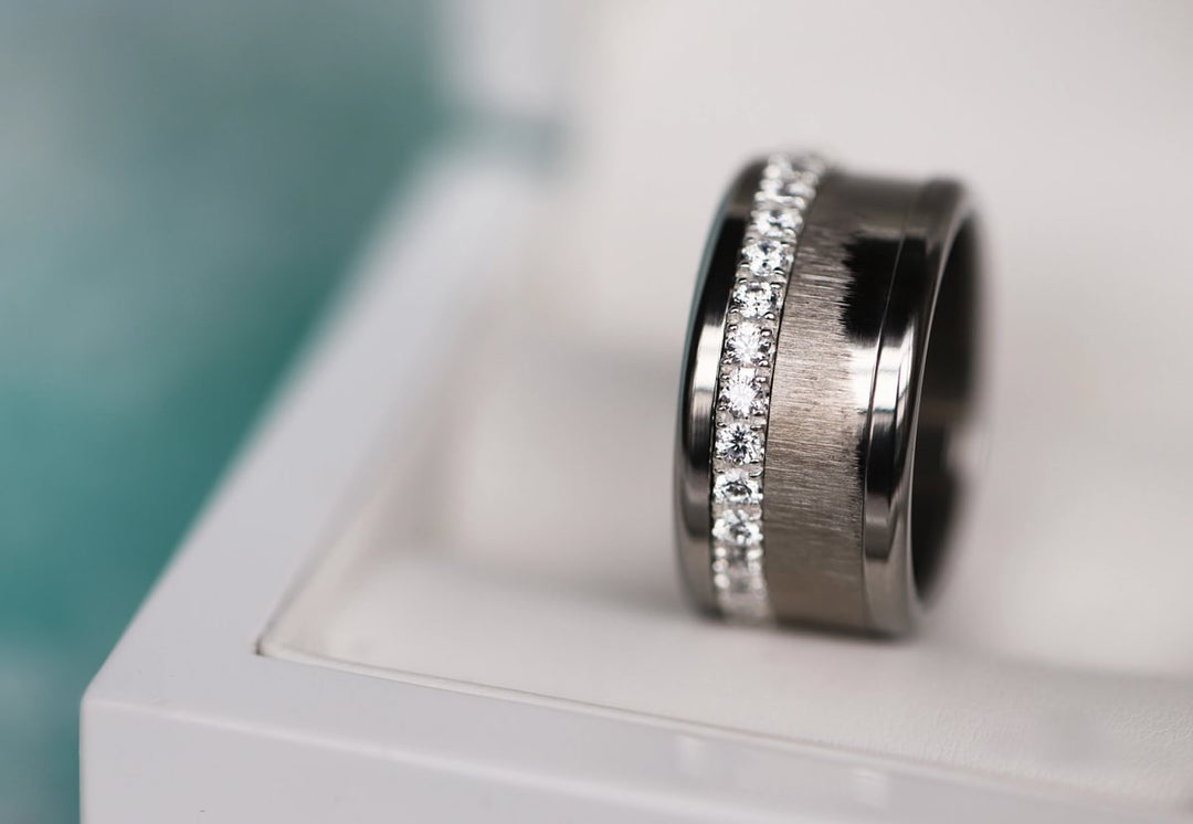 15 🎁 Anneau (deux tiers) "Souffle Sacré" en acier