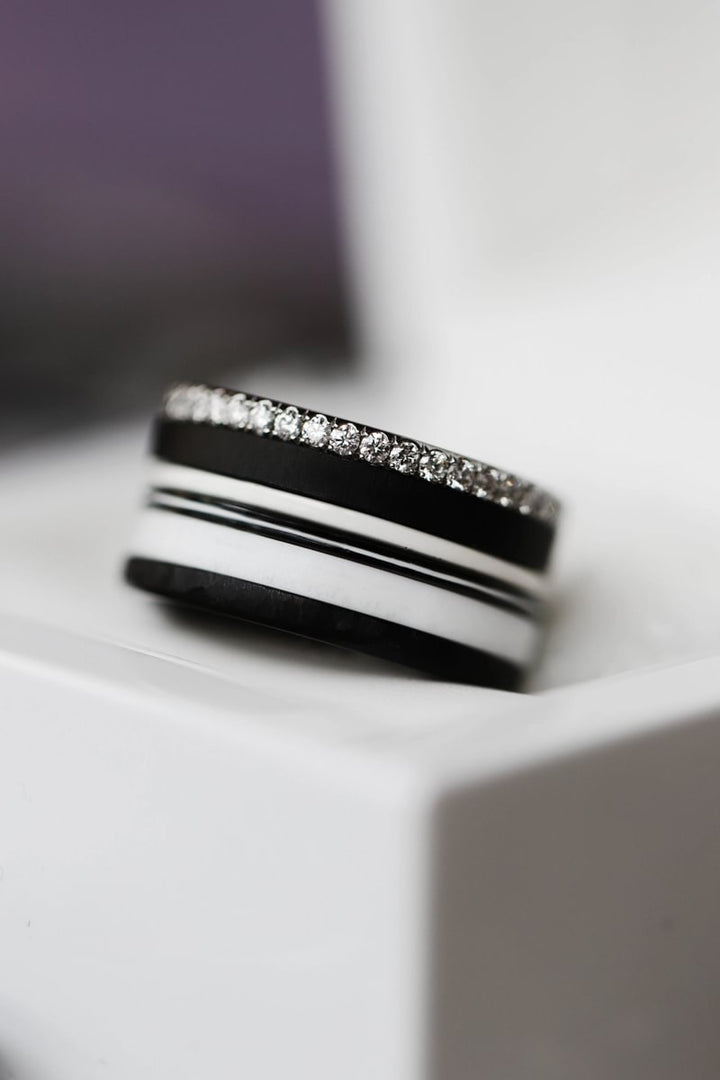 16 🎁 Innenring (Mini Addon) "Hell-Dunkel" aus Silber mit schwez-weisser Emaille Beschichtung