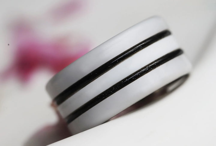 Voile Céleste 🖤  anneau (mini) en argent 925 avec un revêtement en émail noir - paillettes