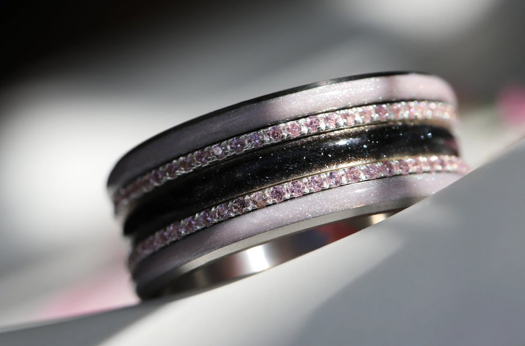 Voile Céleste 🖤  anneau (medium) en argent 925 avec un revêtement en émail noir - paillettes