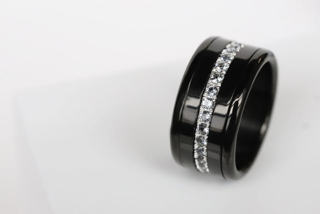 💍 Anneau (addon medium) "Aura Givré" Aura Grey en argent 925 serti de zircons gris