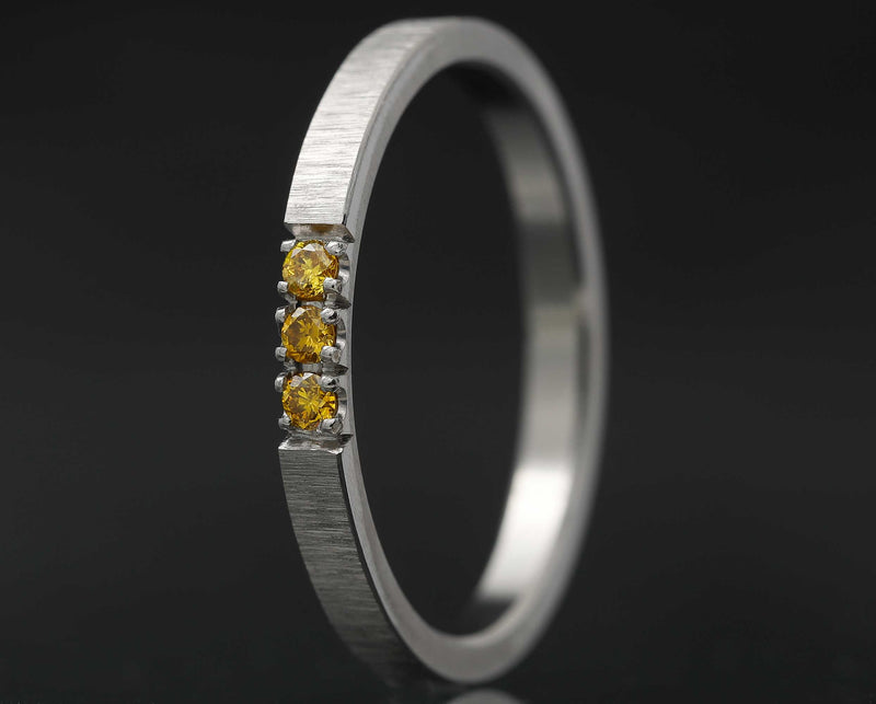 Medium Addon in wrinkled steel set with 3 yellow diamonds "PUR"