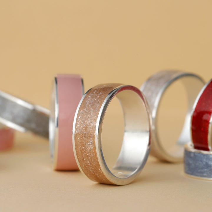 Ring in 925 silver and golden enamel