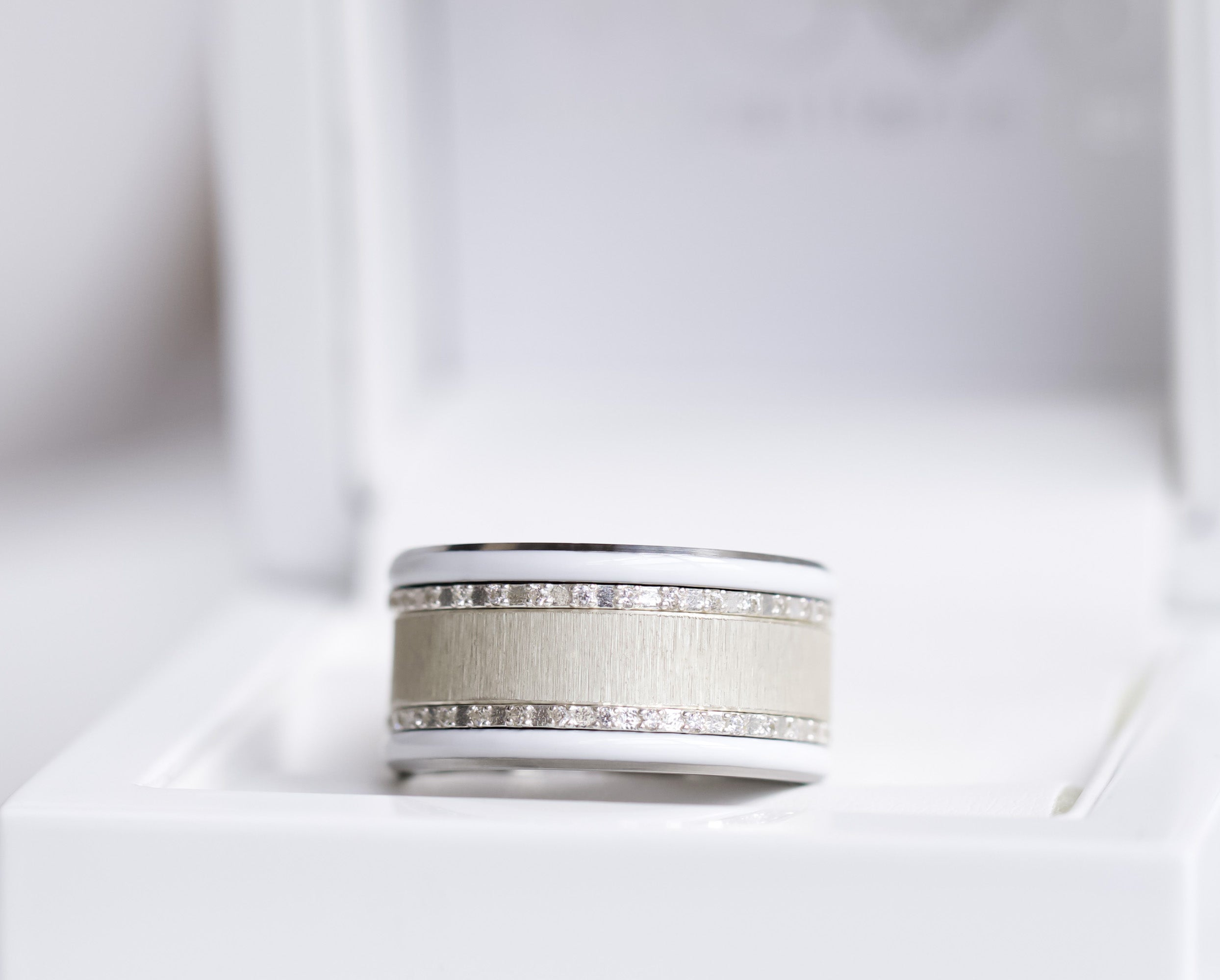 Discounted mood rings