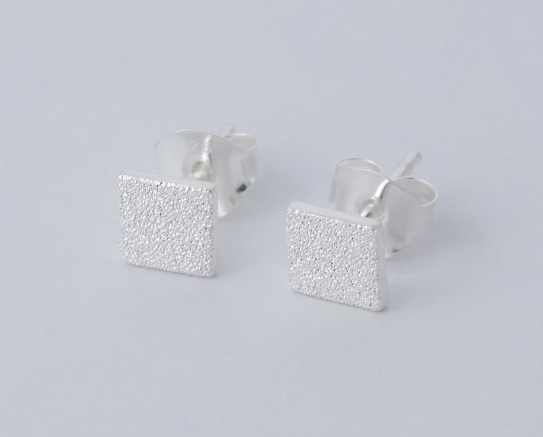 "Clip Square" mood in 925 silver eternal snow (ear jewel)