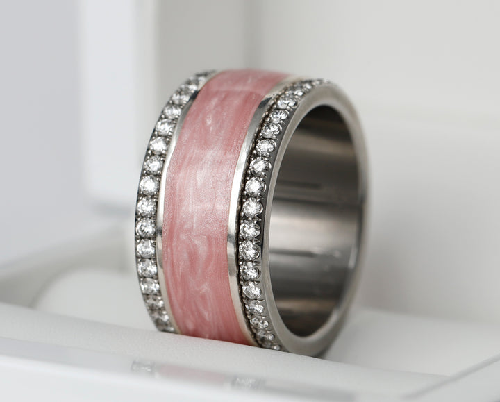 Ring aus 925er Silber und rosa Emaille