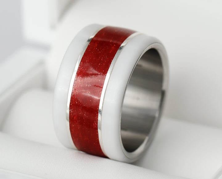 Ring in 925 silver and red enamel