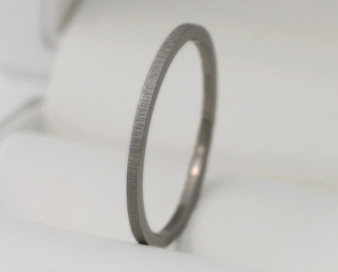 Innenringe (2 Mini Addons) aus anthrazitfarbenem geknittertem Edelstahl für den auswechselbaren moor Ringe