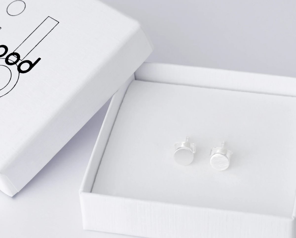 Clip & Drop : boucles d'oreilles by mood