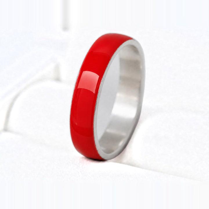 Rouge Solstice — Deux tiers — Émail d'Hiver mood