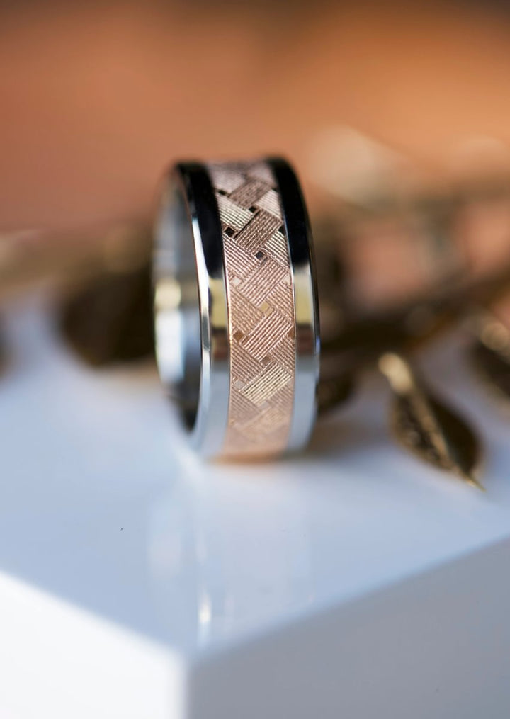 Bague mood "Velvet iron" en acier rose