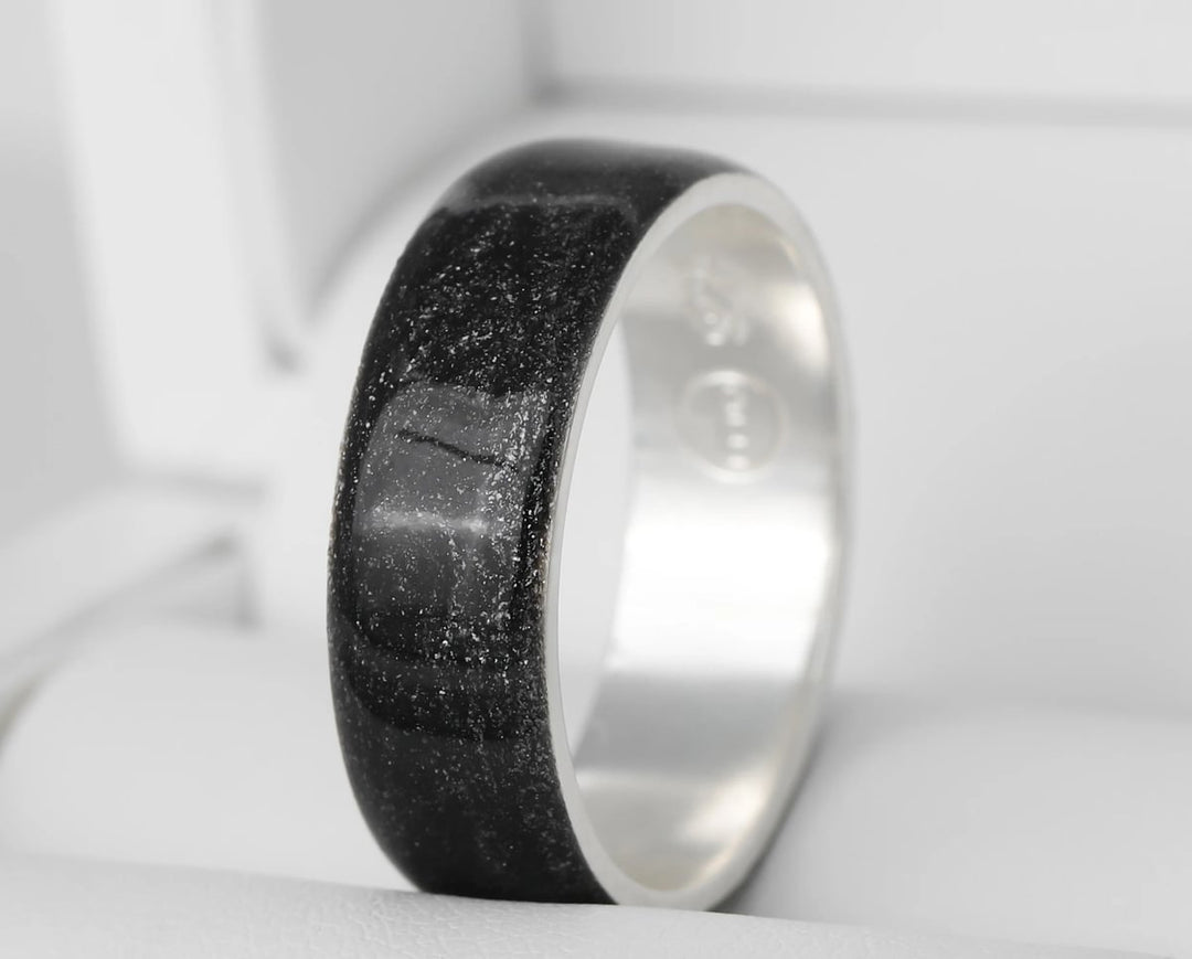 Voile Céleste 🖤  anneau (addon) en argent 925 avec un revêtement en émail noir - paillettes
