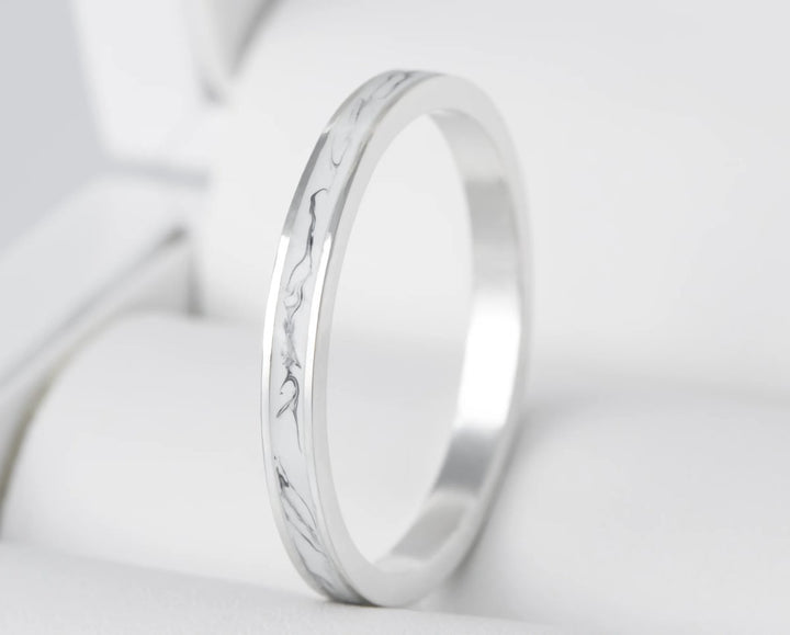 Marble 🤍 Inner ring (medium addon) in 925 silver with a marble enamel coating