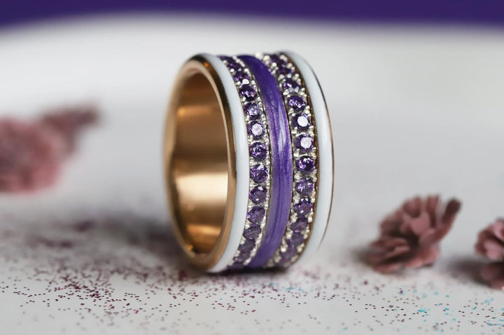 Améthyste Boréale 🔮 anneau (medium) en argent 925 avec un revêtement en émail violet nacré