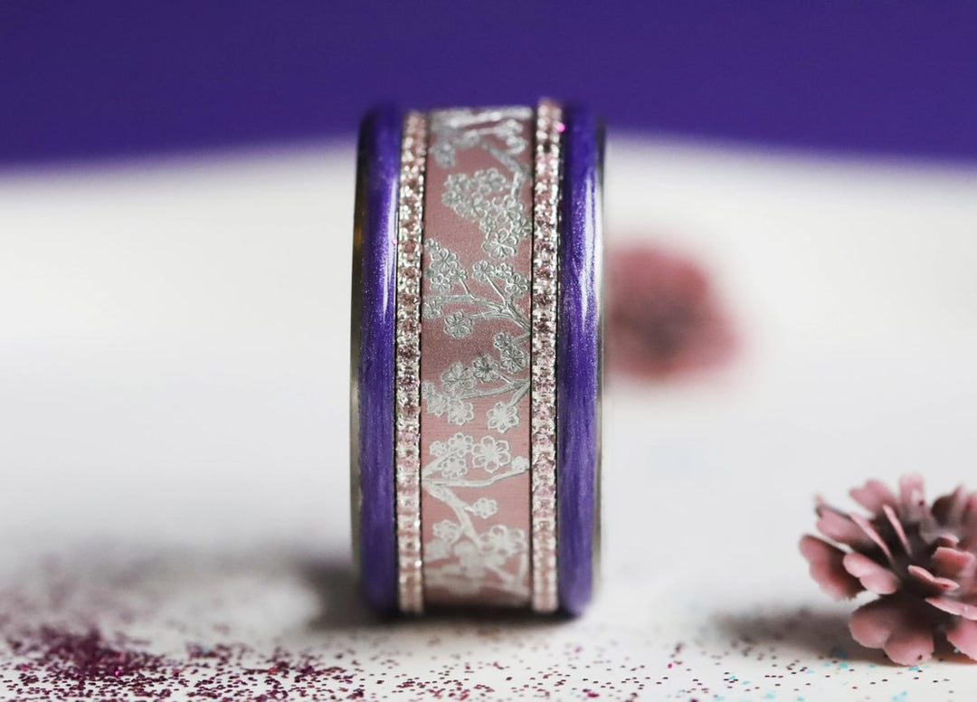 Améthyste Boréale 🔮 Base small (11mm) en acier avec un revêtement en émail violet nacré