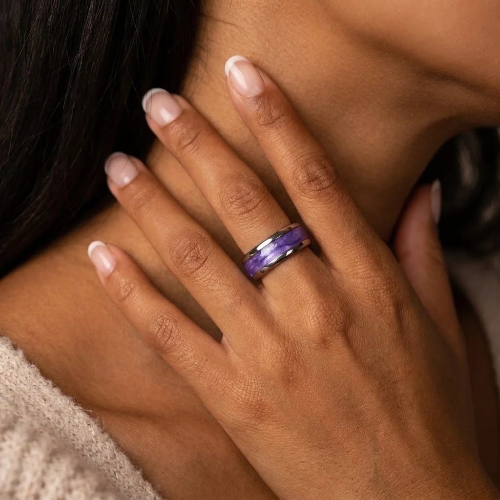 Améthyste Boréale 🔮 anneau (deux tiers) en argent 925 avec un revêtement en émail violet nacré