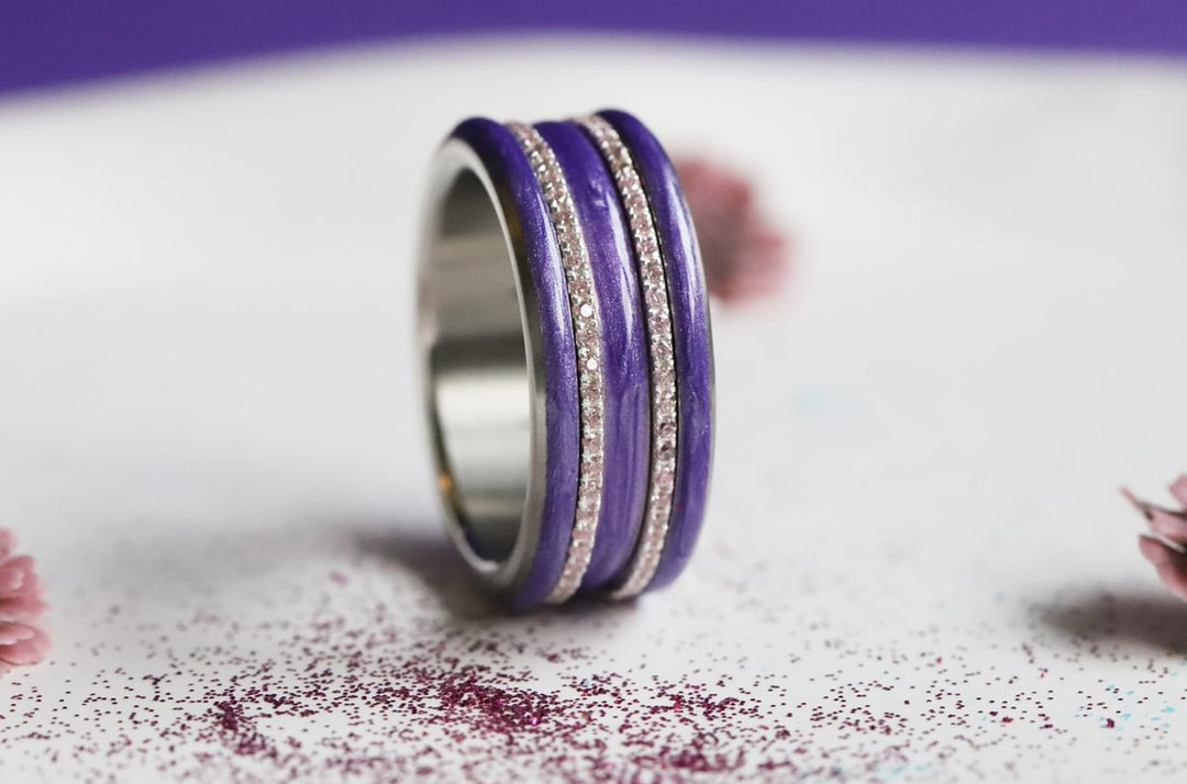 Améthyste Boréale 🔮 anneau (medium) en argent 925 avec un revêtement en émail violet nacré