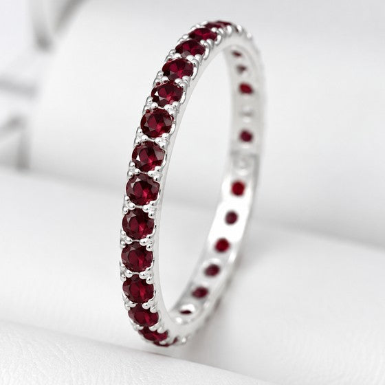 💍 Anneau (addon medium) "Aura Bordeaux" en argent 925 serti de zircons bordeaux