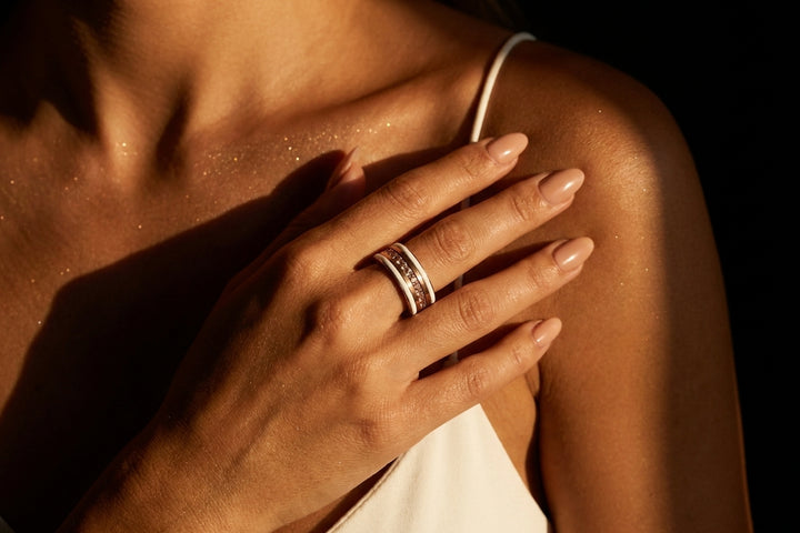 🤍 White Mirage 🤍 Base white gold — émail blanc, bords rose gold