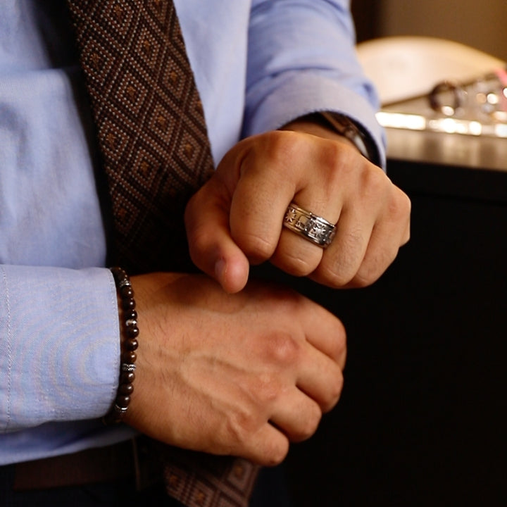 bague en argent pour homme avec motifs de la suisse fleur edelweiss et vache alpage 3