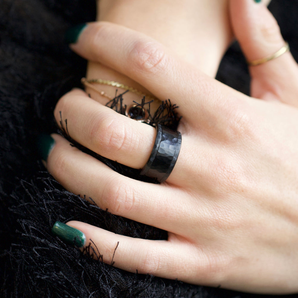 bague mood interchangeable en acier noir black friday martelé