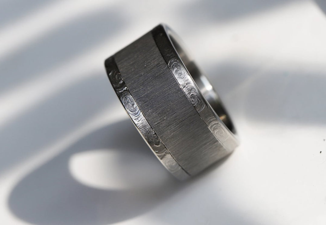 Small „Full Digit“ eckige Fassung aus Edelstahl mit personalisierter Gravur deines Fingerabdrucks (11mm)