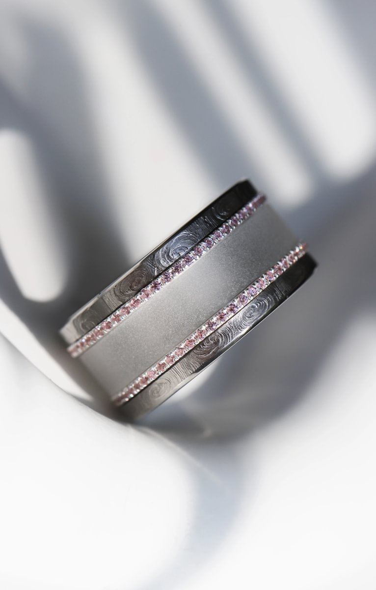 Small „Full Digit“ eckige Fassung aus Edelstahl mit personalisierter Gravur deines Fingerabdrucks (11mm)