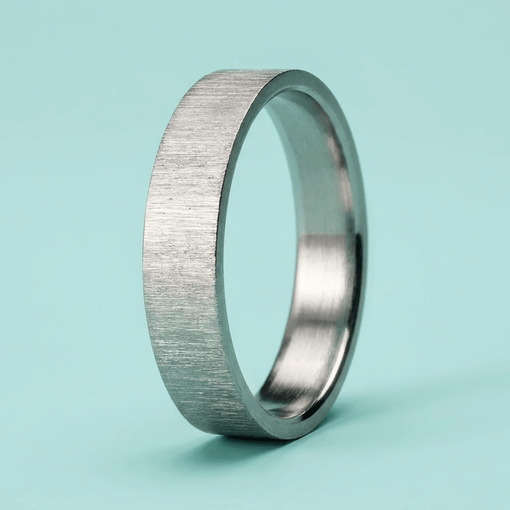 ON N'EN A JAMAIS TROP — 7 essentiels mood, tout neufs, dans la nouvelle boîte turquoise