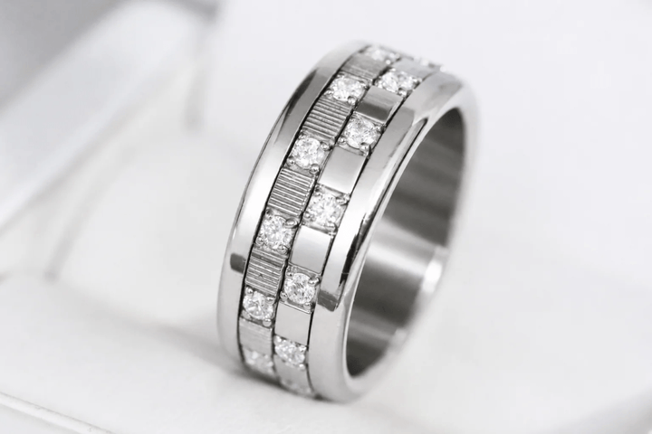 Medium argent serti Écorce – Carré d'argent