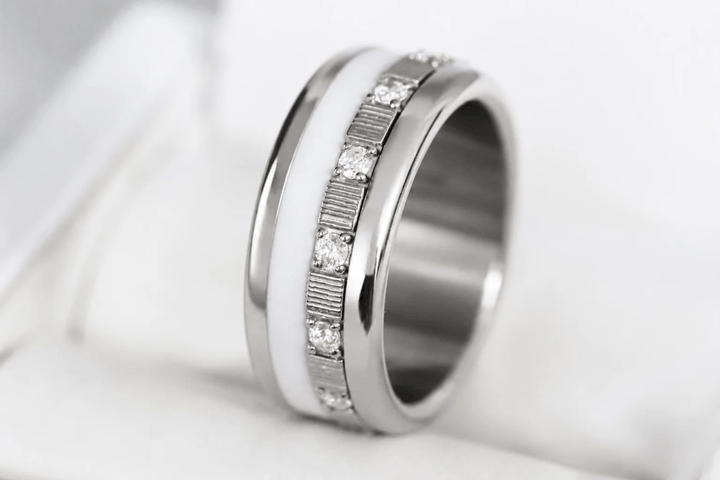Medium argent serti Écorce – Carré d'argent